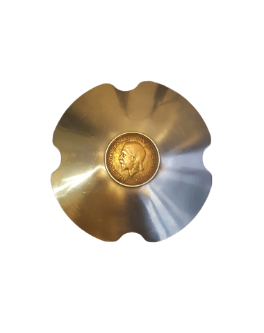 ash tray with 1 penny coin 1935